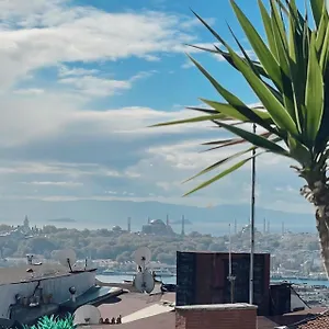 Misafir 8 Hotel